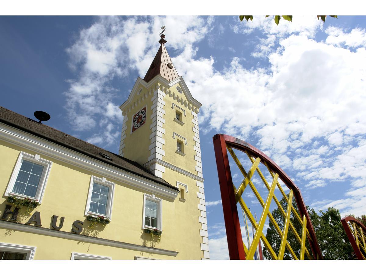 Landgasthof Sengstbratl Wallsee Bagian luar foto