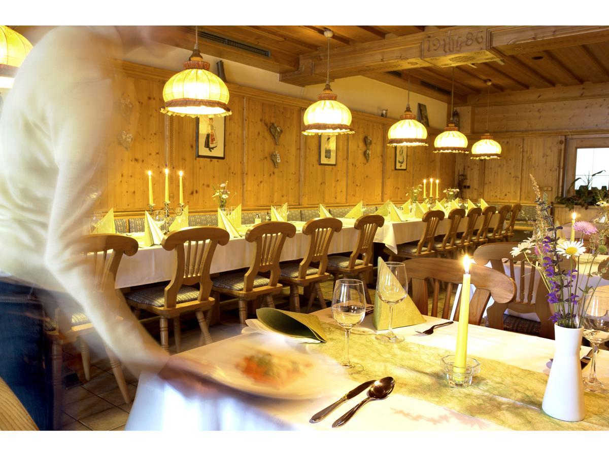 Landgasthof Sengstbratl Wallsee Bagian luar foto